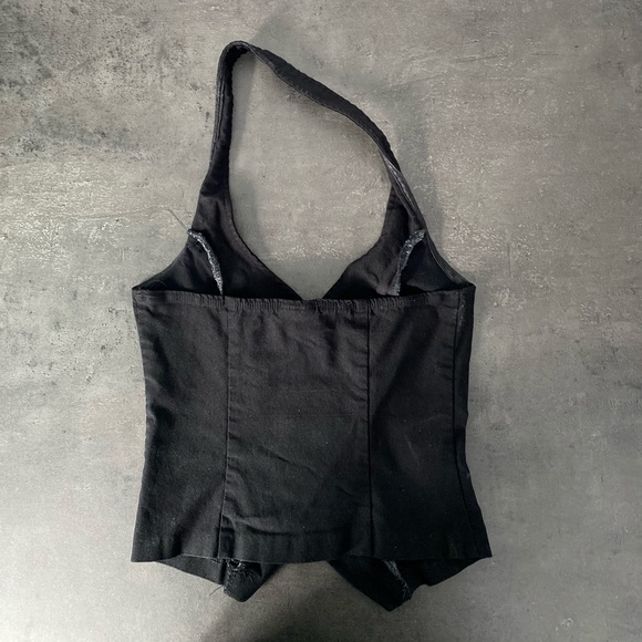 Black top - Picture 3 of 3